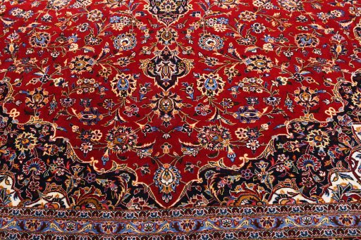 Central medallion detail of 2000s Kashan rug from Iran / Persia