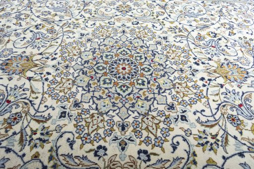 Close-up detail of 2000s Kashan rug from Iran / Persia showing Wool weave