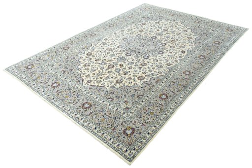 Corner detail of New Kashan rug showing border pattern and Wool pile
