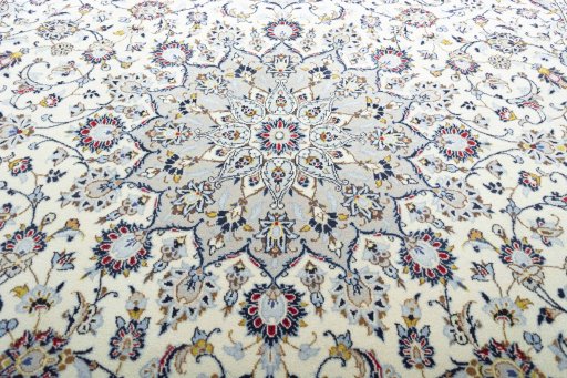 Central medallion detail of New Kashan rug from Iran / Persia