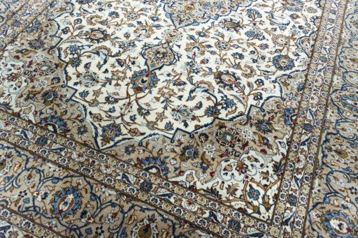 Close-up detail of 2000s Kashan rug from Iran / Persia showing Wool weave