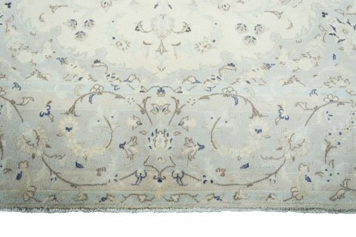 Full view of New Kashan rug from Iran / Persia, 352 × 250 cm in Beige tones