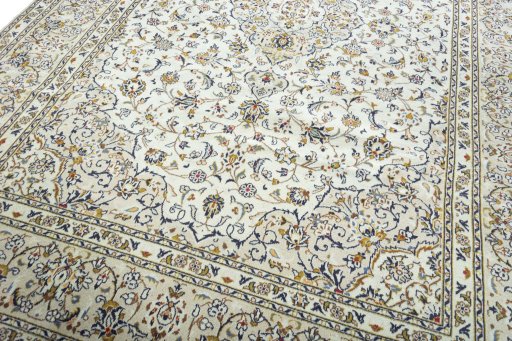 Close-up detail of 2000s Kashan rug from Iran / Persia showing Wool weave