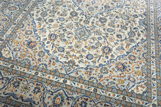Close-up detail of 2000s Kashan rug from Iran / Persia showing Wool weave