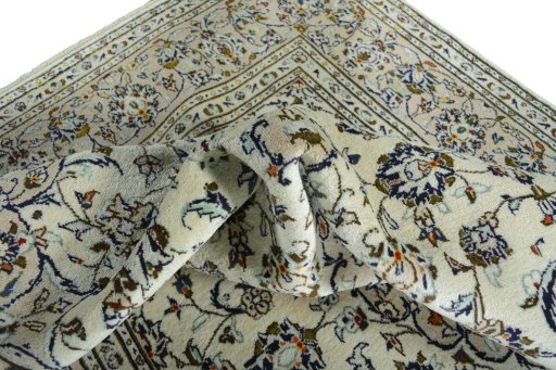 Surface texture of New Kashan rug with natural Wool and intricate pattern