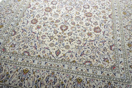 Close-up detail of 2000s Kashan rug from Iran / Persia showing Wool weave