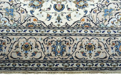 Full view of New Kashan rug from Iran / Persia, 300 × 197 cm in Beige tones