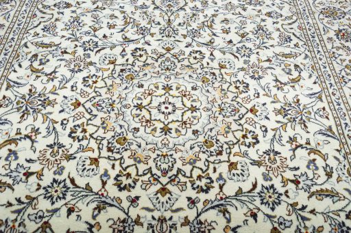 Central medallion detail of 2000s Kashan rug from Iran / Persia