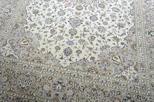 Close-up detail of 2000s Kashan rug from Iran / Persia showing Wool weave