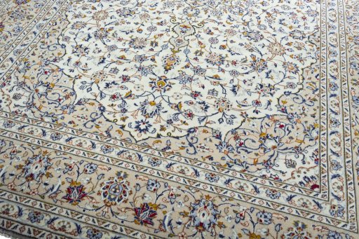 Close-up detail of 2000s Kashan rug from Iran / Persia showing Wool weave