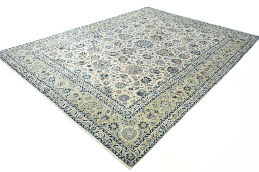 Corner detail of 1950s Kashan rug showing border pattern and Wool pile