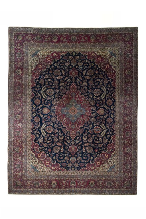 Full view of 1930s Kashan rug from Iran / Persia, 410 × 318 cm in Blue tones