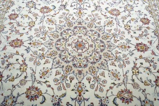 Central medallion detail of New Kashan rug from Iran / Persia