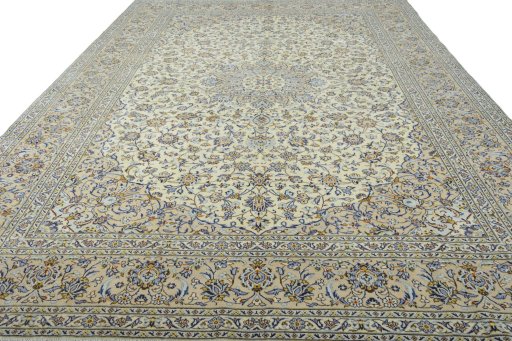 Surface texture of 2000s Kashan rug with natural Wool and intricate pattern