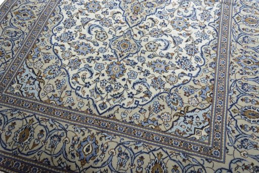 Close-up detail of 2000s Kashan rug from Iran / Persia showing Wool weave