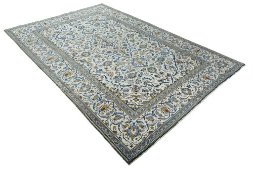 Close-up detail of 2000s Kashan rug from Iran / Persia showing Wool weave
