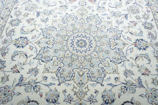 Central medallion detail of New Kashan rug from Iran / Persia