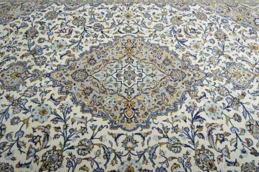 Central medallion detail of 2000s Kashan rug from Iran / Persia