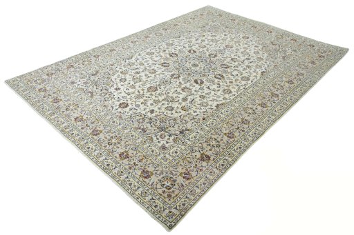 Corner detail of New Kashan rug showing border pattern and Wool pile