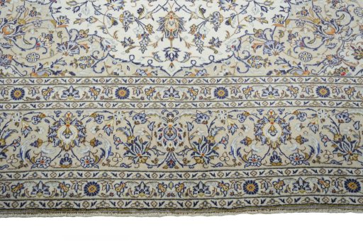 Full view of New Kashan rug from Iran / Persia, 395 × 293 cm in Beige tones