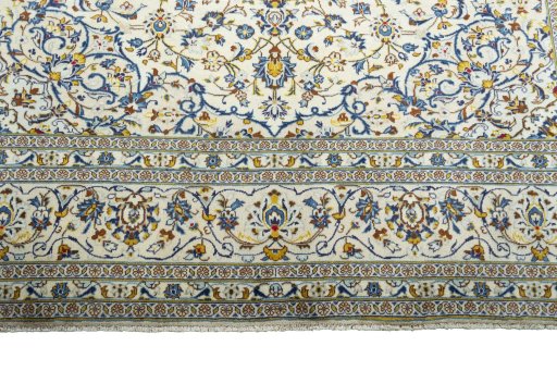 Full view of New Kashan rug from Iran / Persia, 342 × 241 cm in Beige tones