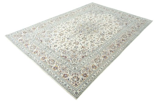 Corner detail of New Kashan rug showing border pattern and Wool pile