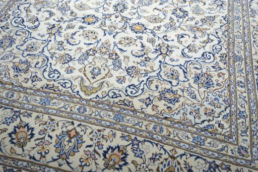 Close-up detail of 2000s Kashan rug from Iran / Persia showing Wool weave