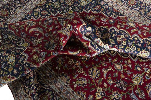 Surface texture of New Kashan rug with natural Cork and intricate pattern