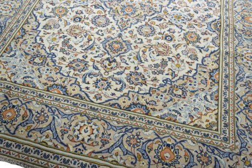 Close-up detail of 2000s Kashan rug from Iran / Persia showing Wool weave