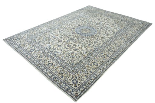 Corner detail of New Kashan rug showing border pattern and Wool pile