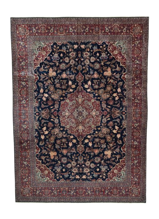 Full view of 1930s Kashan rug from Iran / Persia, 433 × 320 cm in Blue tones