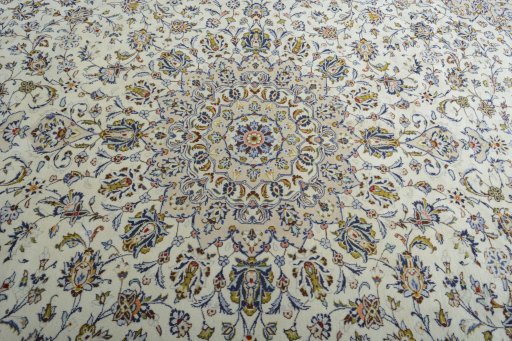 Central medallion detail of New Kashan rug from Iran / Persia