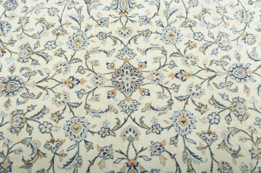 Central medallion detail of New Kashan rug from Iran / Persia