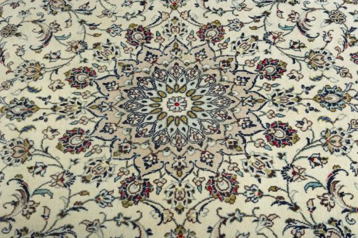 Central medallion detail of New Kashan rug from Iran / Persia