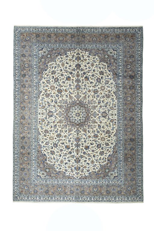 Full view of New Kashan rug from Iran / Persia, 390 × 290 cm in Beige tones