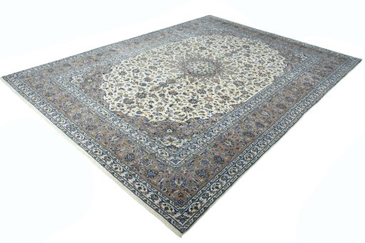 Corner detail of New Kashan rug showing border pattern and Wool pile