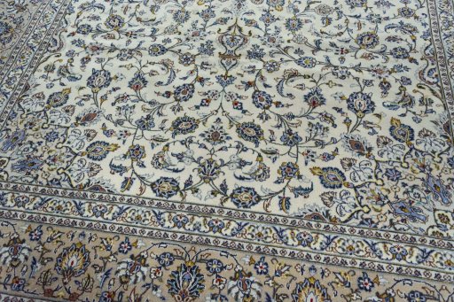 Close-up detail of 2000s Kashan rug from Iran / Persia showing Wool weave