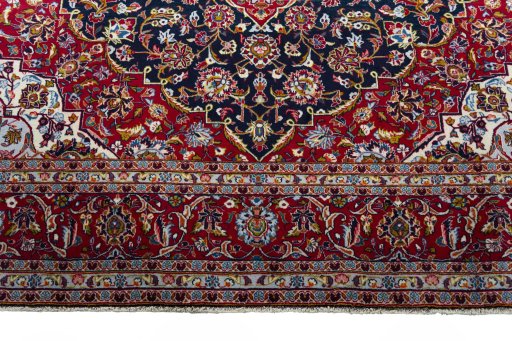 Full view of New Kashan rug from Iran / Persia, 340 × 247 cm in Blue tones