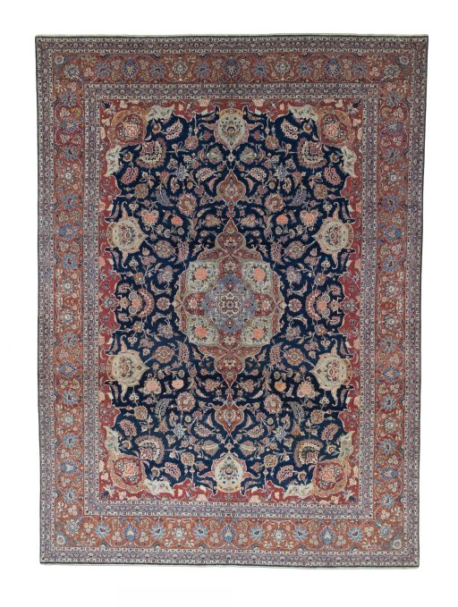 Full view of 1930s Kashan rug from Iran / Persia, 445 × 323 cm in Blue tones