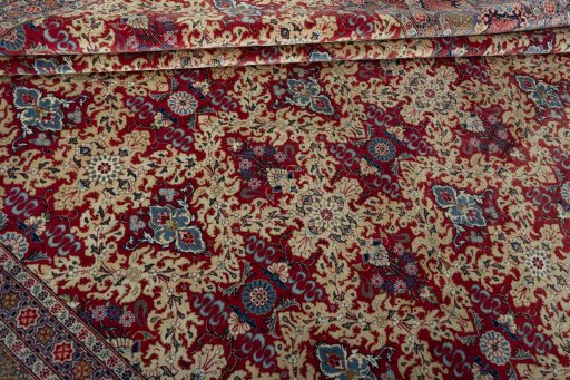 Full view of 1950s Kashan rug from Iran / Persia, 415 × 320 cm in Red tones