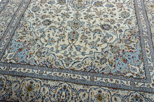 Close-up detail of 2000s Kashan rug from Iran / Persia showing Wool weave