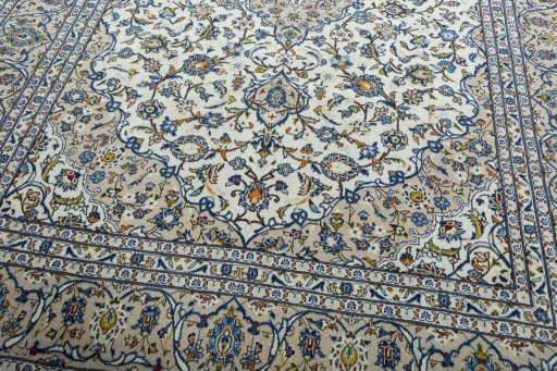 Close-up detail of 2000s Kashan rug from Iran / Persia showing Wool weave