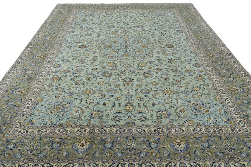 Surface texture of 2000s Kashan rug with natural Wool and intricate pattern