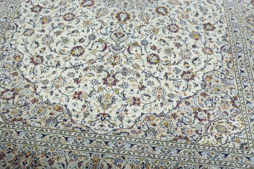 Close-up detail of 2000s Kashan rug from Iran / Persia showing Wool weave