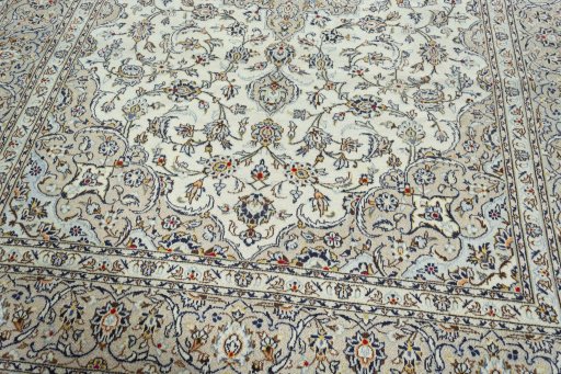 Close-up detail of 2000s Kashan rug from Iran / Persia showing Wool weave