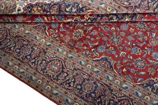 Close-up detail of 2000s Kashan rug from Iran / Persia showing Cork weave
