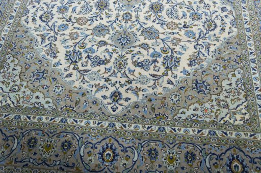 Close-up detail of 2000s Kashan rug from Iran / Persia showing Cork weave