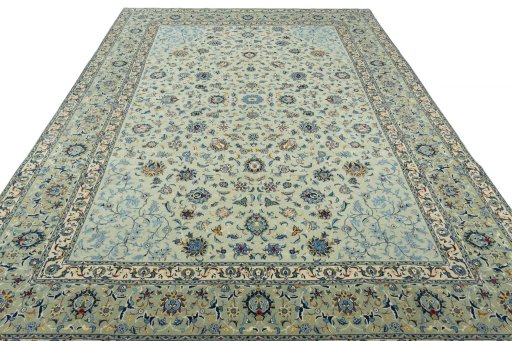 Surface texture of 2000s Kashan rug with natural Wool and intricate pattern