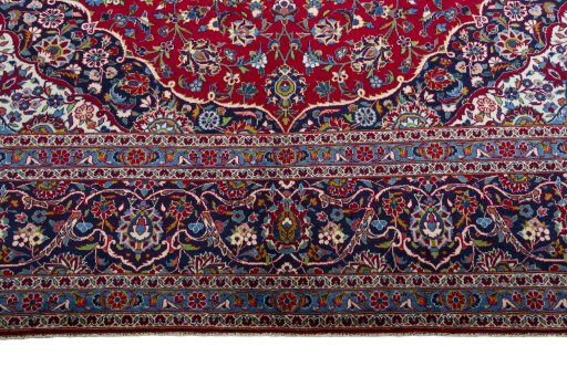 Full view of 1970s Kashan rug from Iran / Persia, 428 × 294 cm in Red tones
