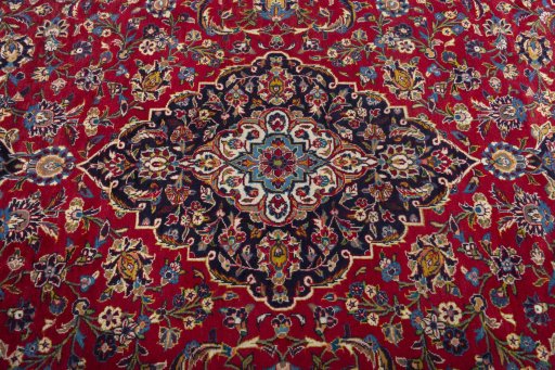 Central medallion detail of 2000s Kashan rug from Iran / Persia